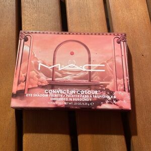 MAC Connect In Color Eyeshadow Palette